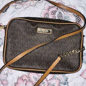 Michael Kors Jet Set Large Printed Logo Crossbody Bag